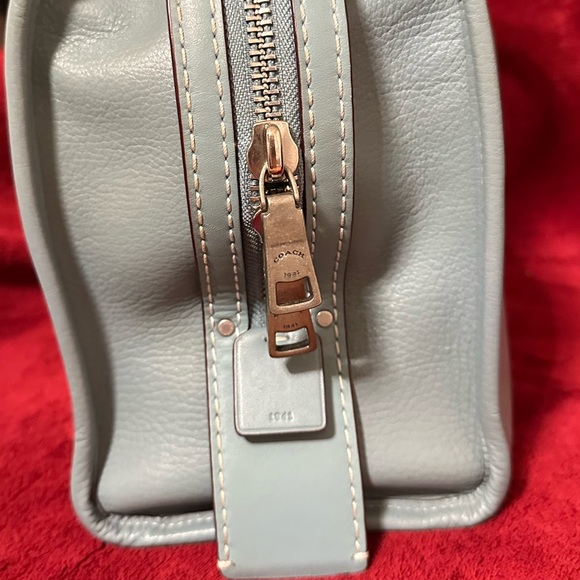 Coach Rogue 31 Sky Blue with Oxblood Lightning - Picture 2 of 5